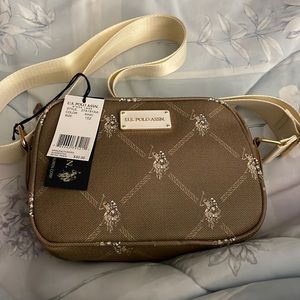 I’m cleaning my closet